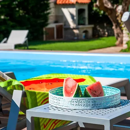 Διαμέρισμα Francesco Ρόβινι