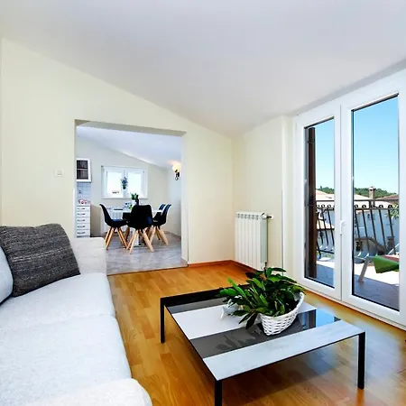 Francesco Apartment *