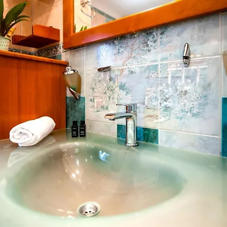 Francesco Διαμέρισμα Ρόβινι