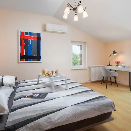 Francesco Διαμέρισμα