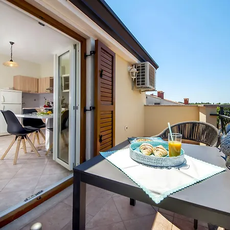 Francesco Апартаменты Ровинь