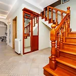 アパート Francesco ロヴィニ